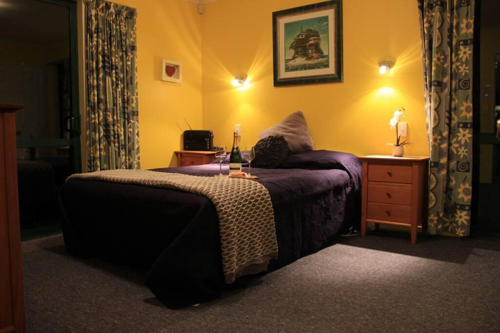 Popular Family And Pet Friendly Modern Cosy Bach Wifi Villa Hanmer Springs Bagian luar foto