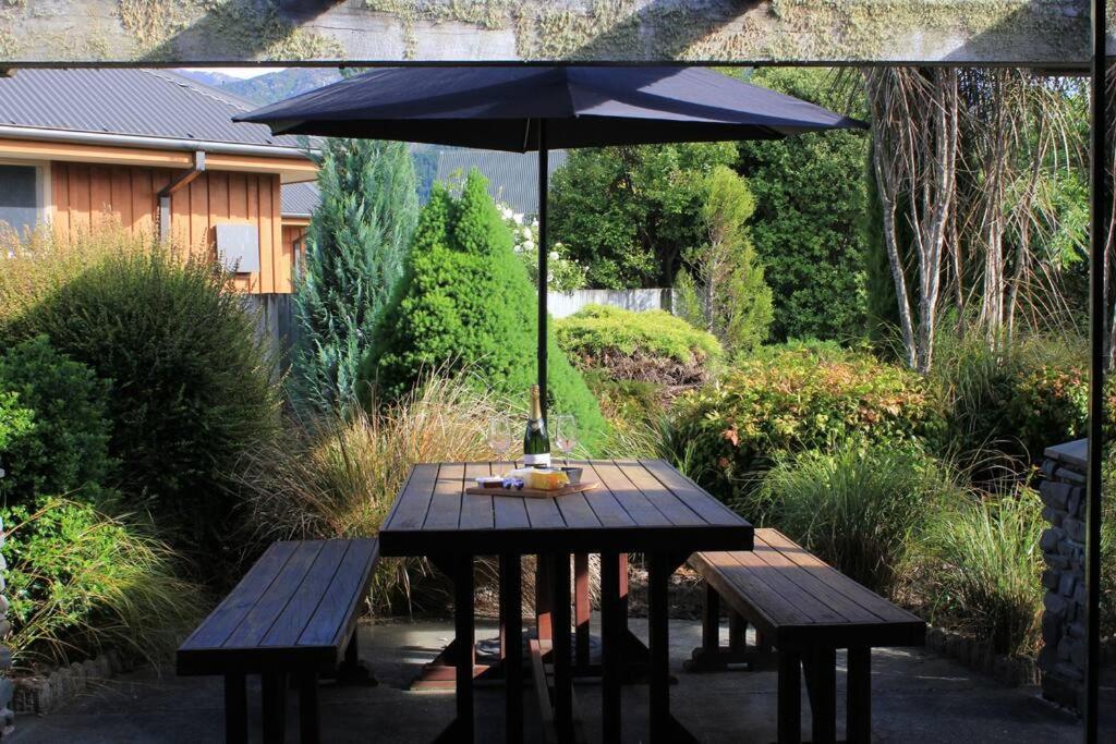 Popular Family And Pet Friendly Modern Cosy Bach Wifi Villa Hanmer Springs Bagian luar foto